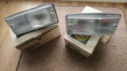 Renault R10  R16 front indicators lamps cibie